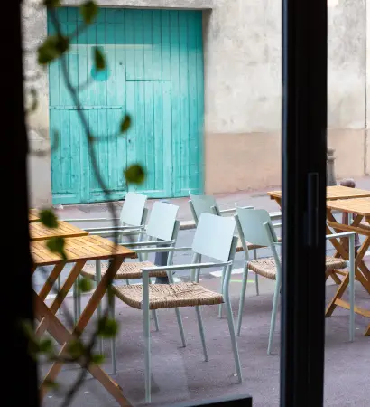 Mamahe Cafe Coffee Shop Cassis Un Decor Qui Parle